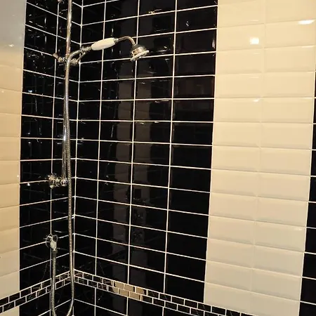 Bed & Breakfast La Parenthese 4*