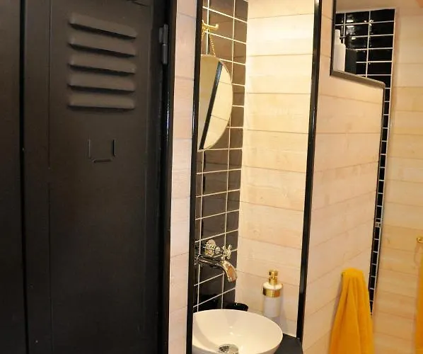 La Parenthese Bed & Breakfast 4*